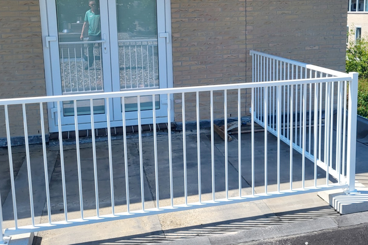 Balkonhek aanbieding