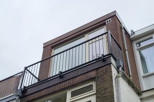 Low budget balkon balustrade